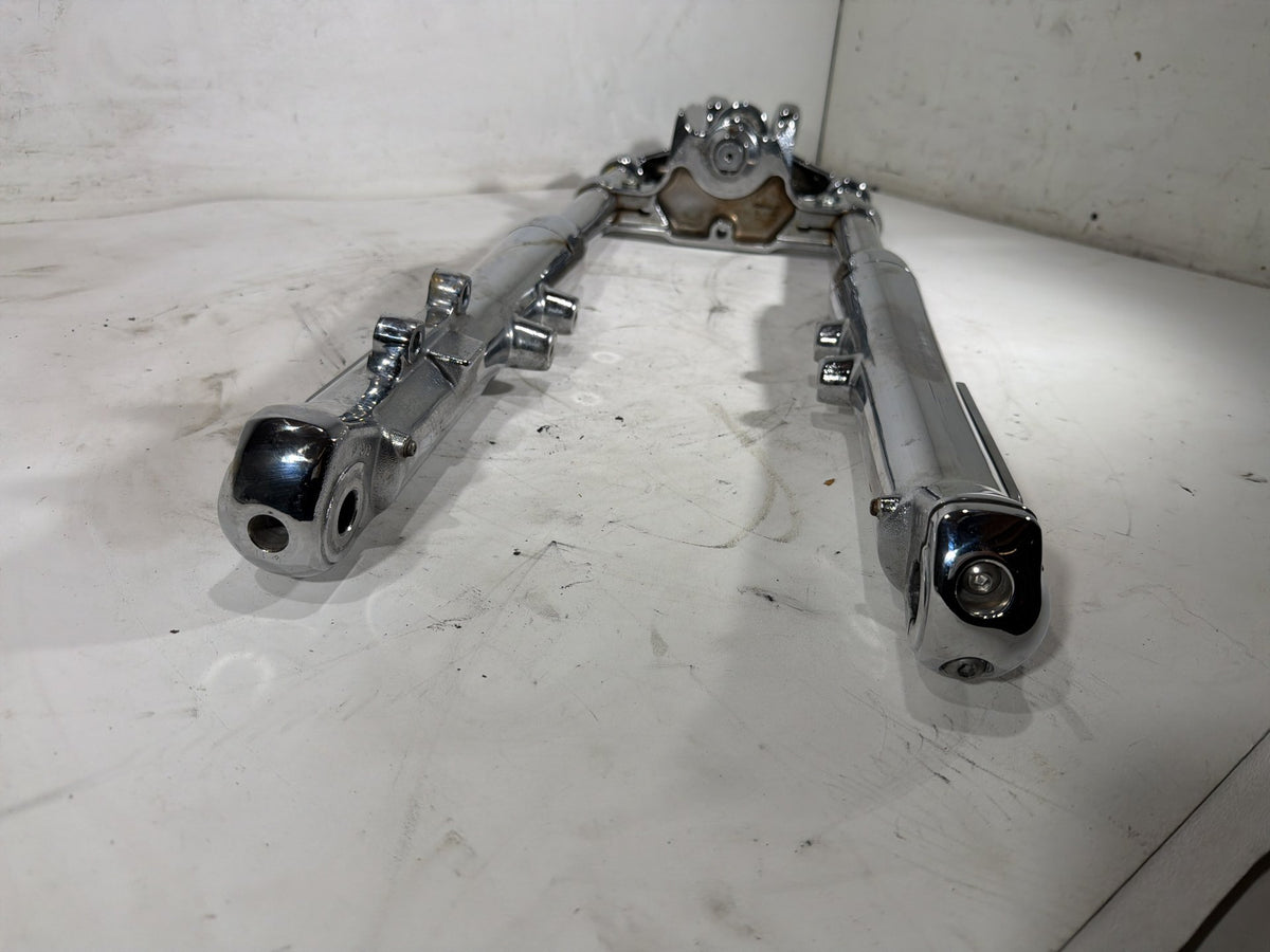 2006 Harley Softail Deuce FXSTDI Front Triple Tree Set & LH RH Fork Legs Sliders