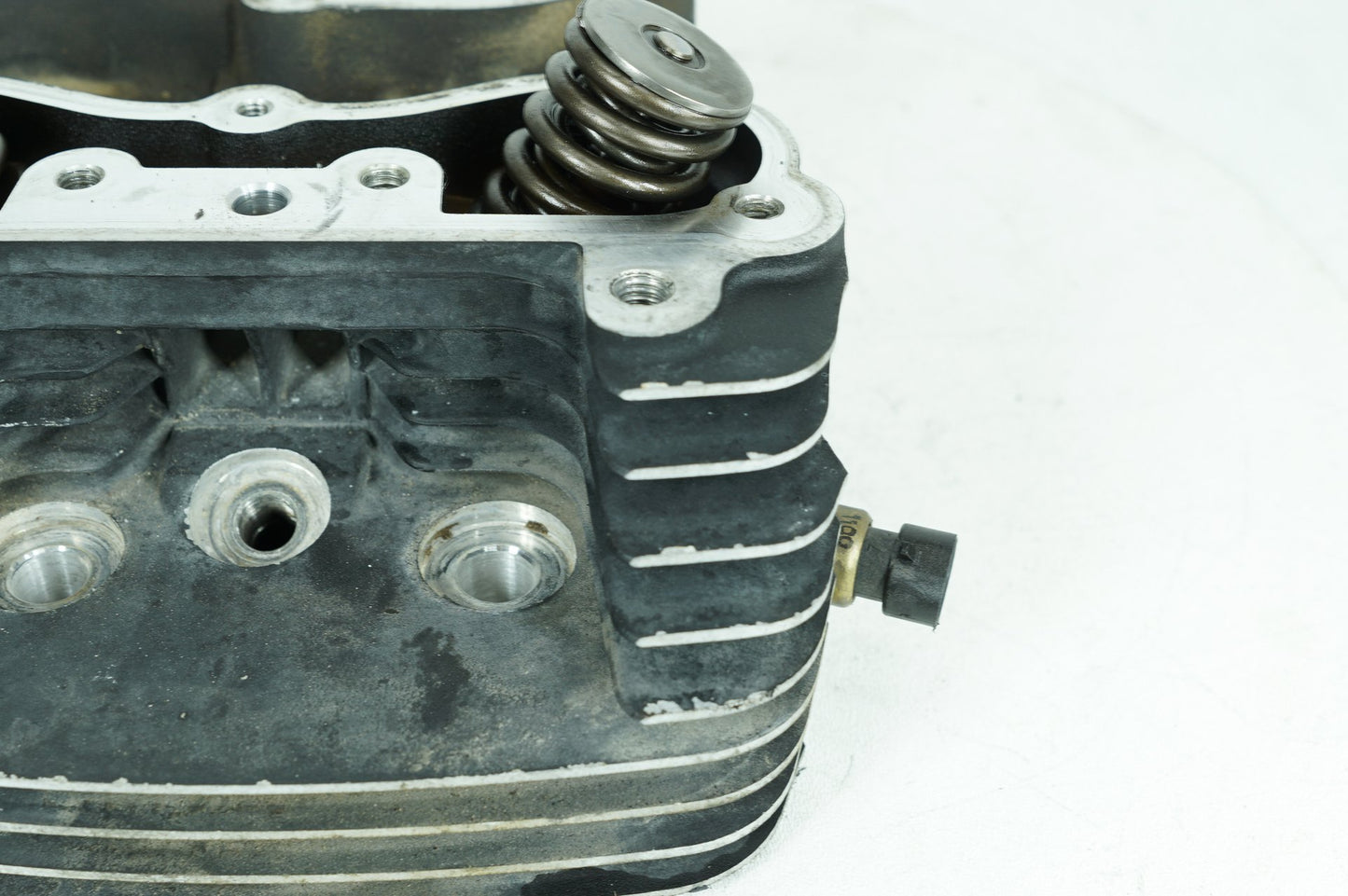 1999 - 2006 Harley-Davidson Touring Road King Classic Front Twin Cam Engine Cylinder Head 16723-99