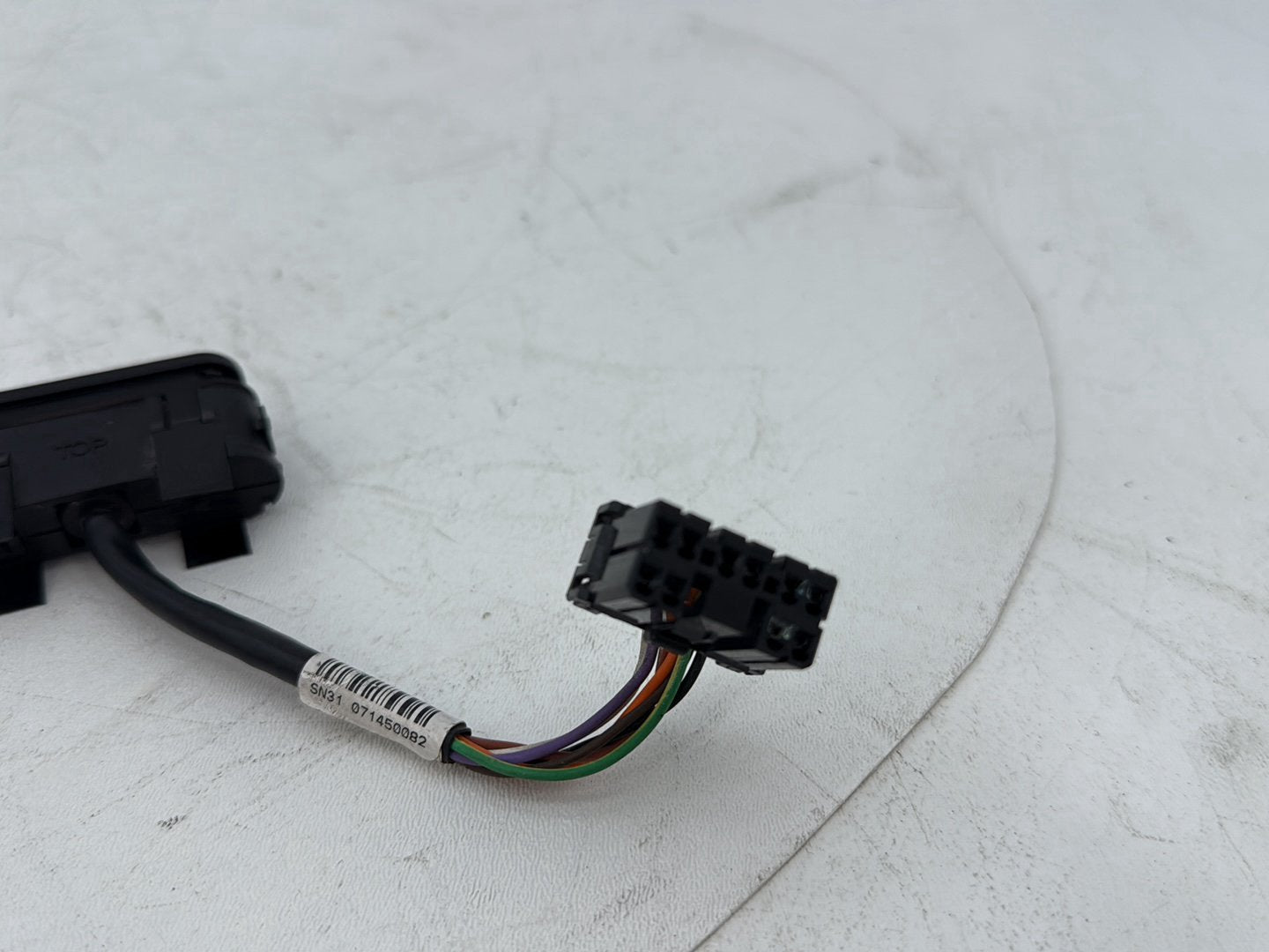 2007 - 2012 Harley-Davidson Touring Electra Glide Ultra Dash Indicator Lamp Wire Plug In 68789-96A
