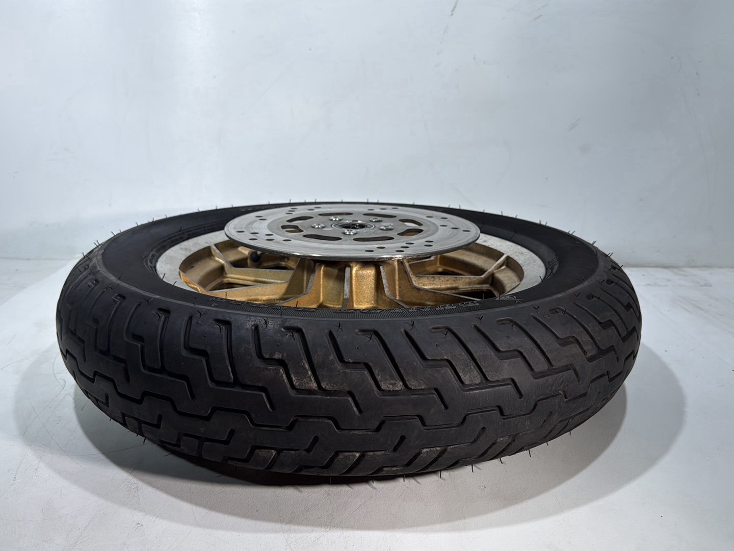 1995 Harley Touring FLHTCI Electra Glide Classic OEM Front Wheel Rim Tire