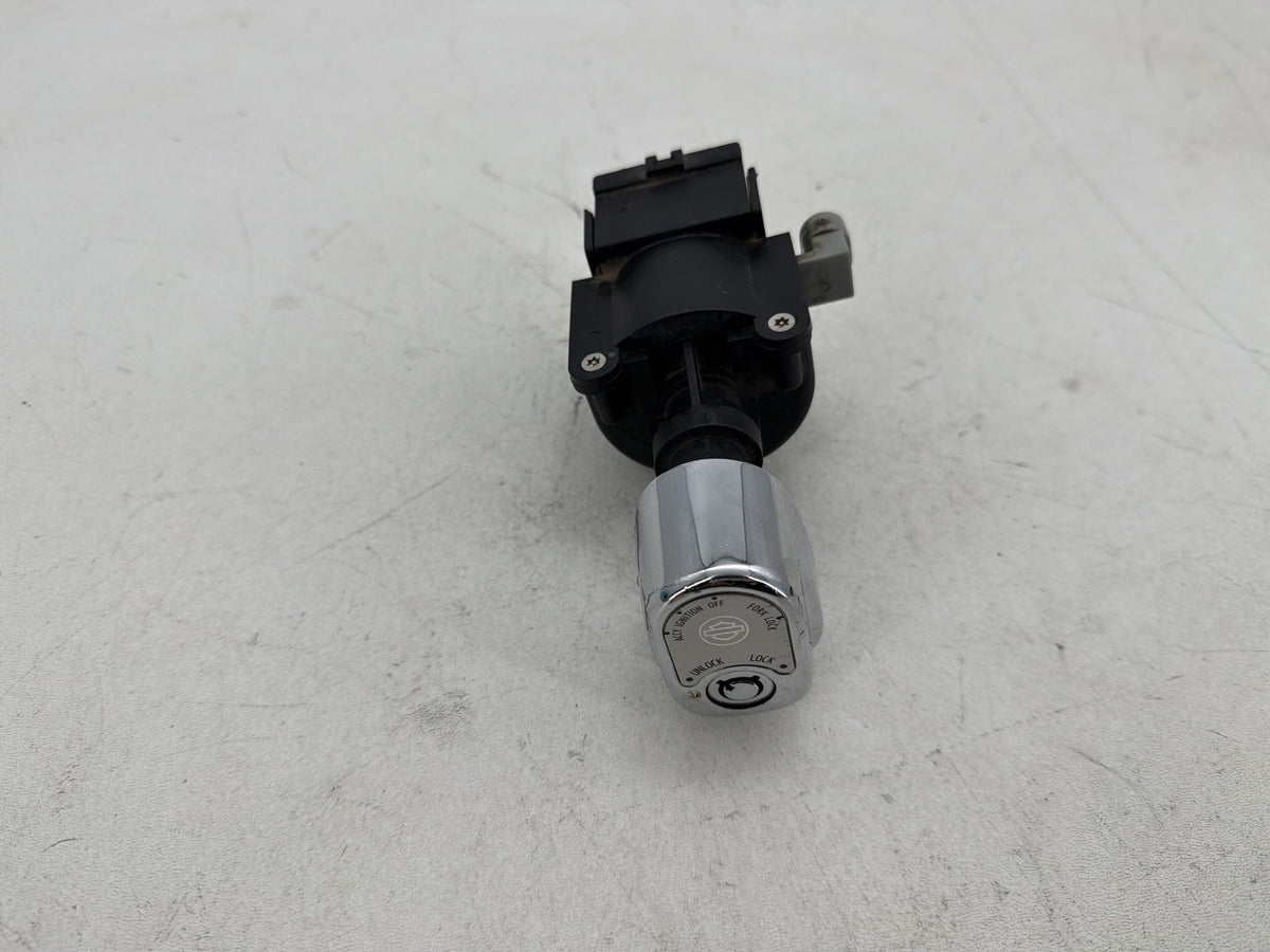 2016 Harley Road Glide Touring OEM Ignition Switch Cylinder Barrel Lockset NOKey