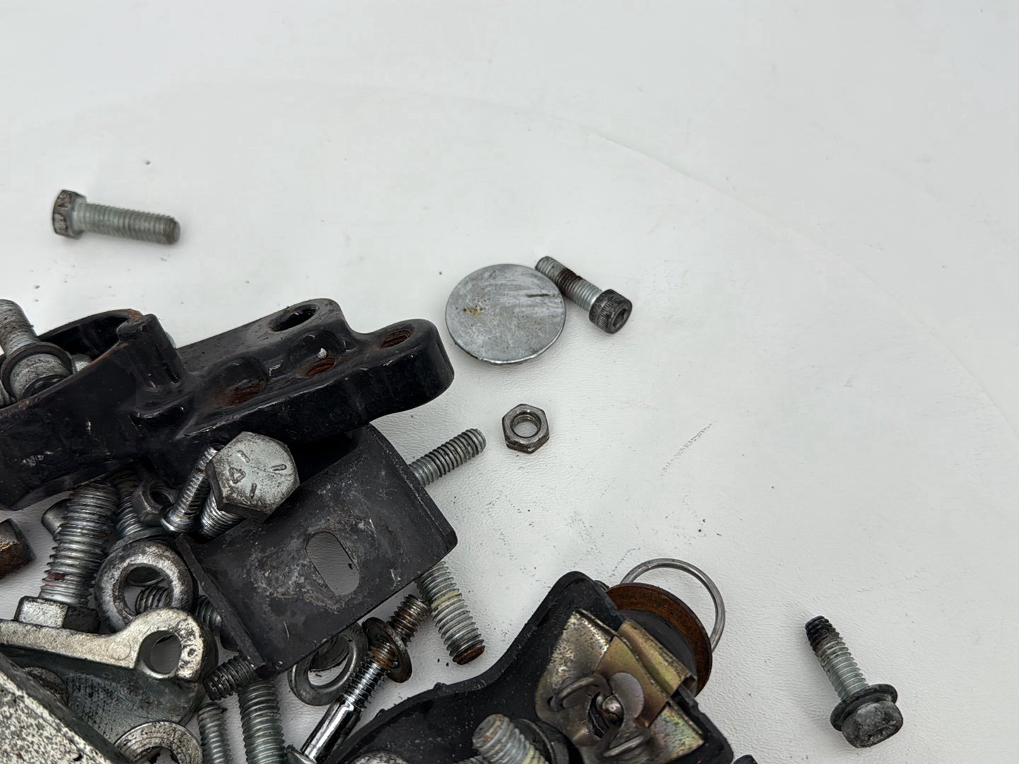 2007 - 2011 Harley-Davidson Touring Street Glide Hardware Bolts Nuts & Brackets