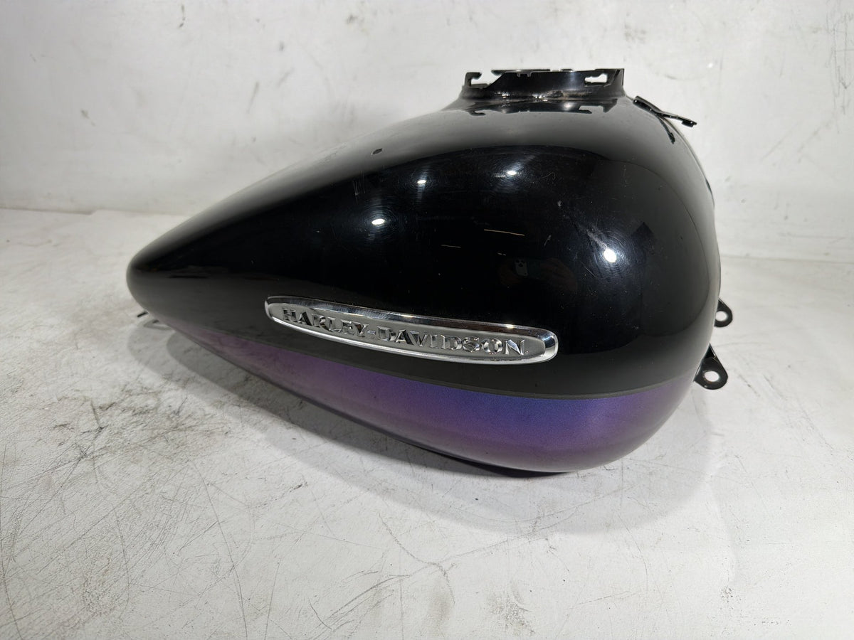 2010 Harley Electra Glide Touring Ultra OEM Fuel Gas Tank Gasoline Reservoir