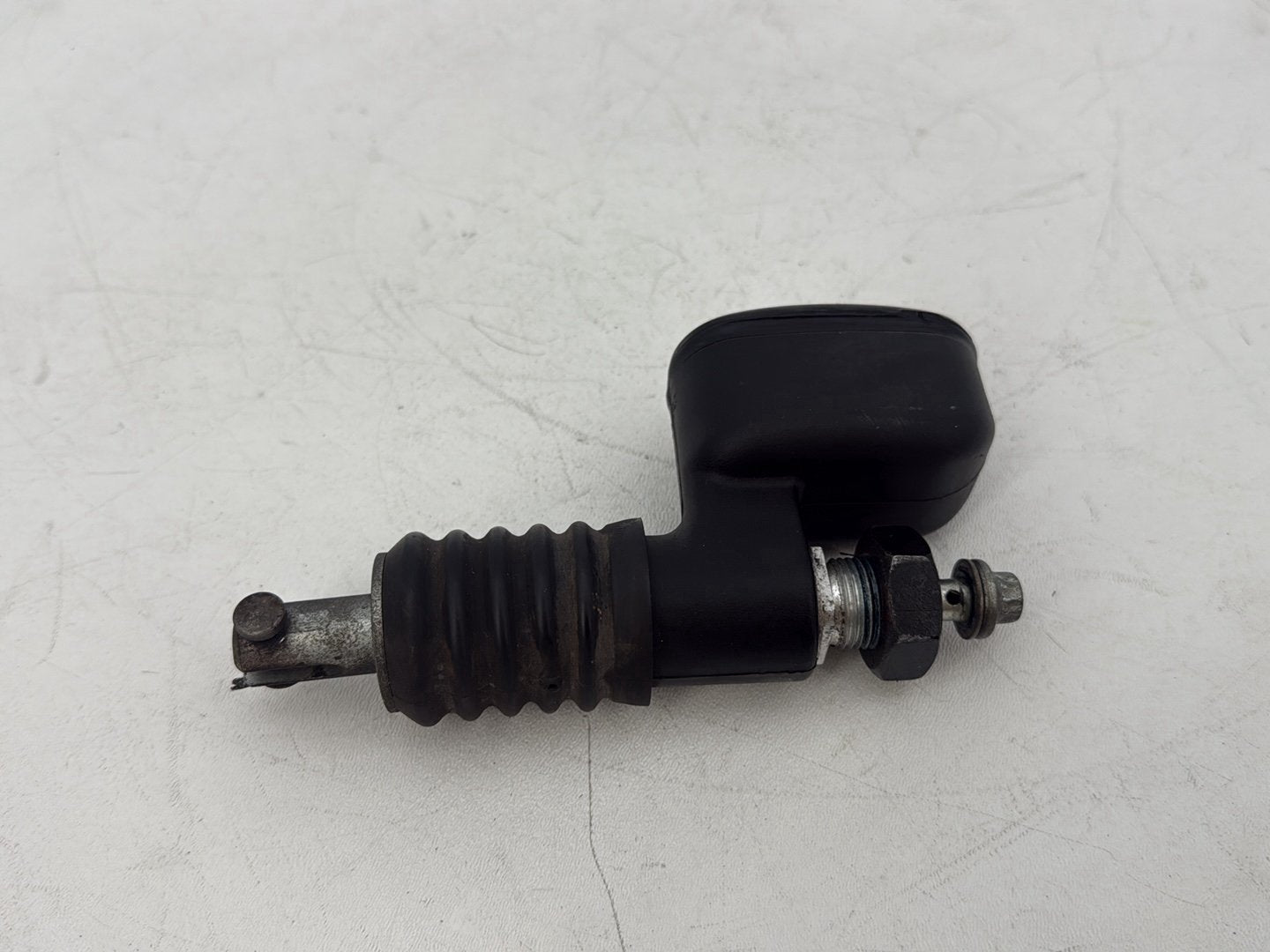 1999 - 2006 Harley-Davidson Touring Electra Glide Rear Brake Master Cylinder Reservoir 41755-99B
