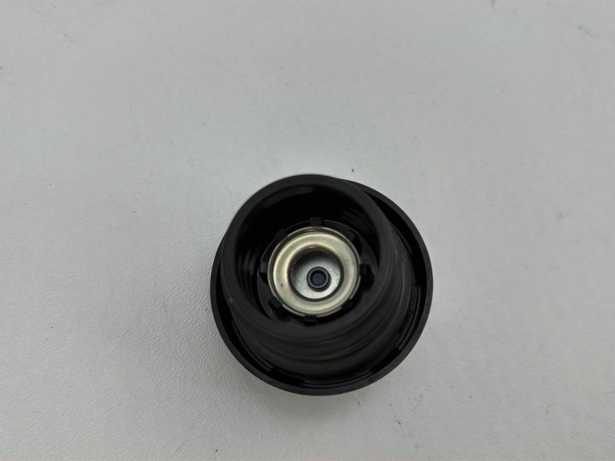 1994 Harley Electra Glide Touring Classic Filler Cap Fuel Pump Cap Bushing Hub