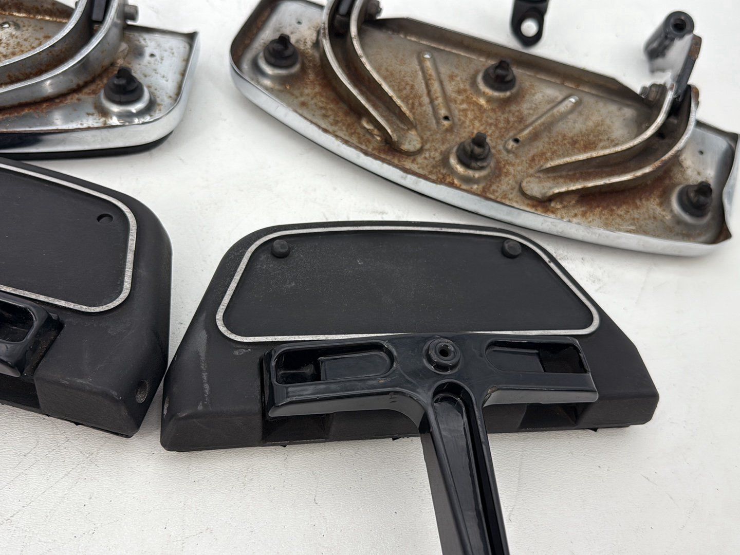 2011 Harley Electra Glide OEM Left Right Driver &amp; Pass Floorboard Foot Rest