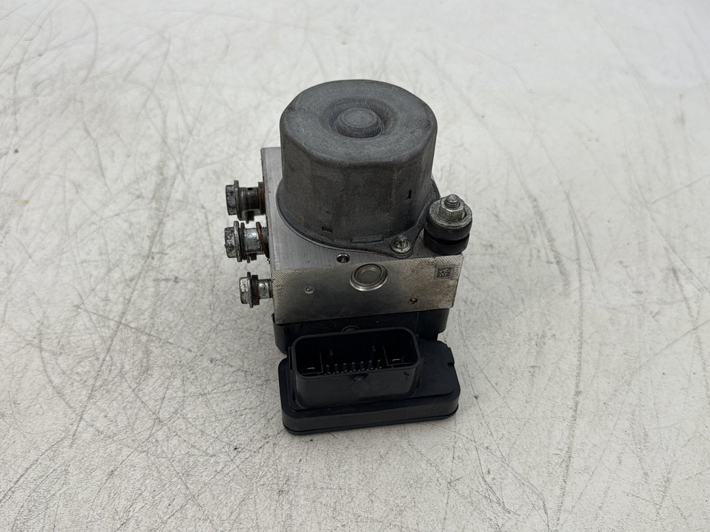 2015 Harley Road Glide Touring FLTRXS OEM ABS Brake Pump & Control Module