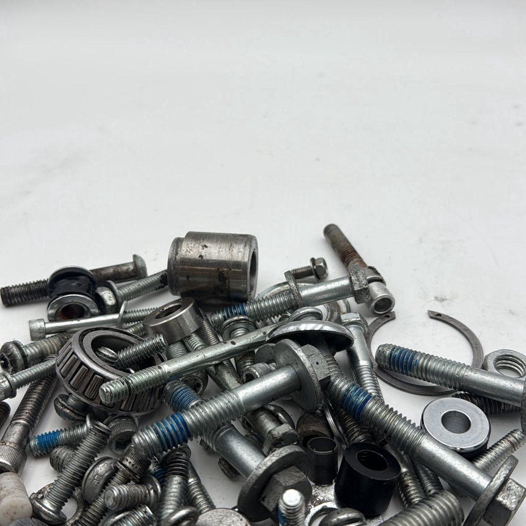 2007 - 2017 Harley-Davidson Dyna Switchback Hardware Bolts Nuts & Brackets
