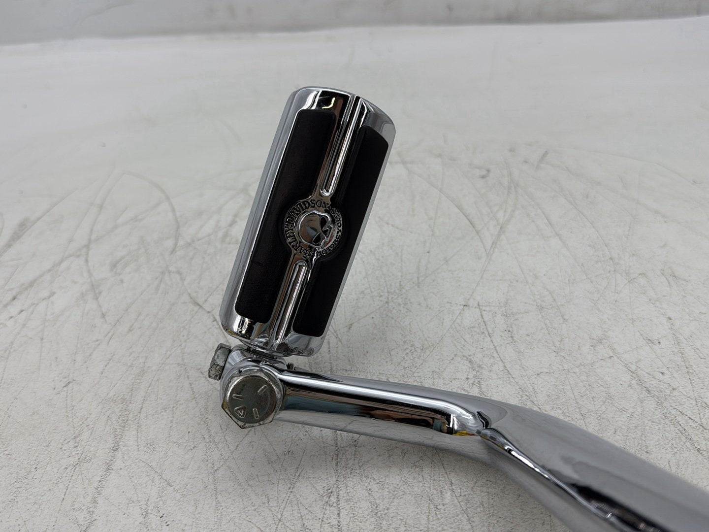 2006 Harley Sportster XL883L 883 Low OEM Right Driver Foot Controls Peg Rest