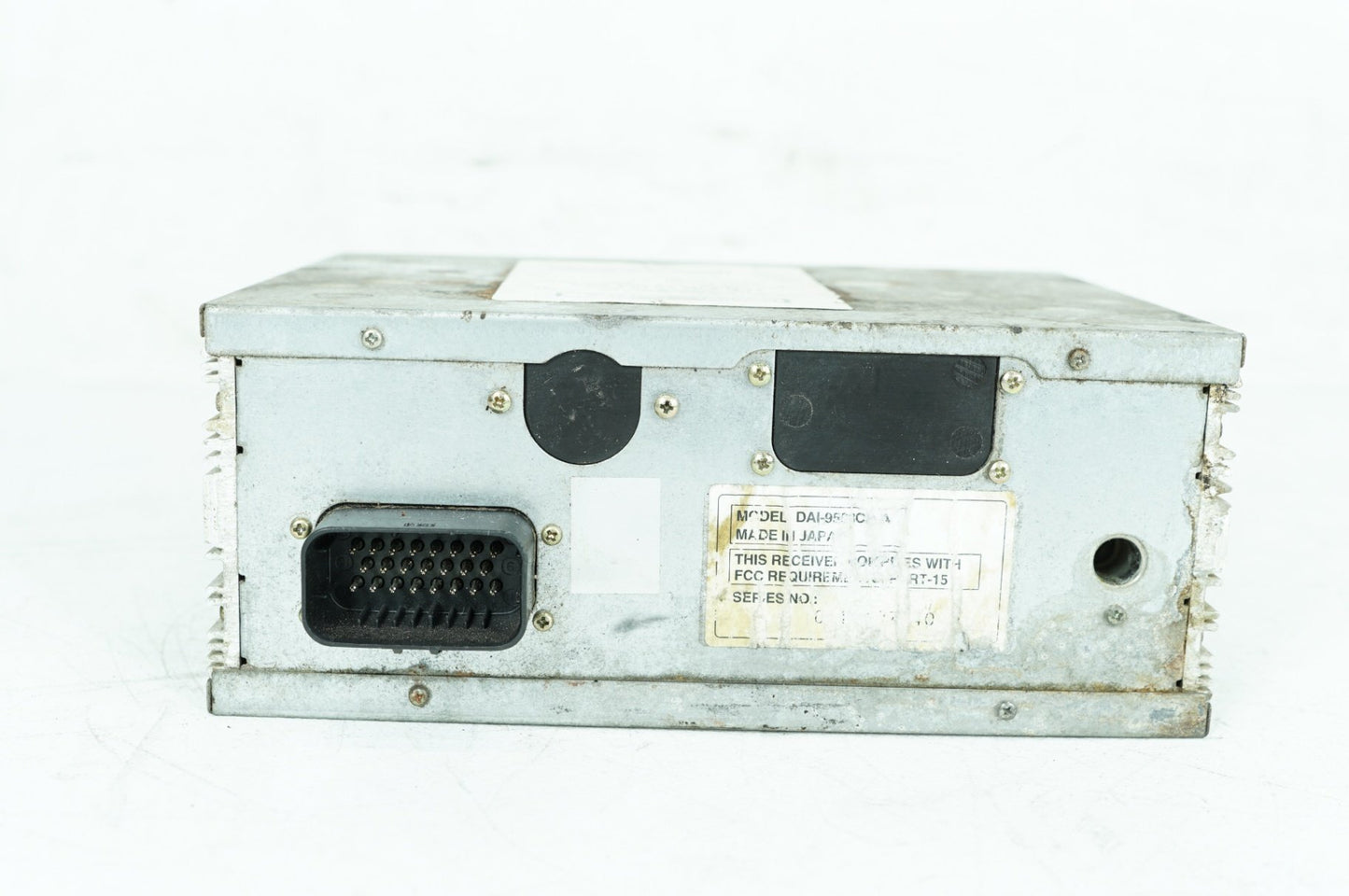 1999 - 2006 Harley-Davidson Touring Electra Glide Radio Cassette Player Audio 76146-98 76164-98A