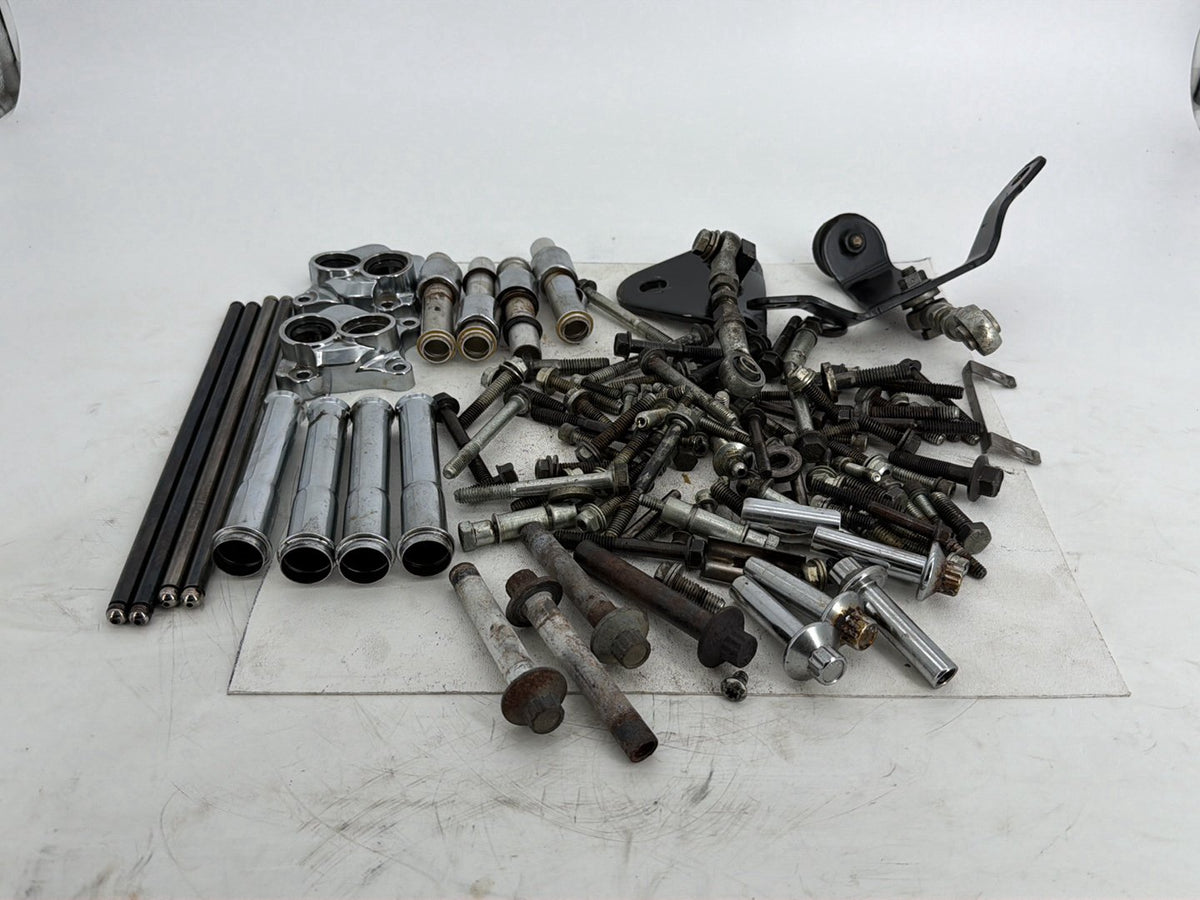 2005 Harley Touring FLHTCUI Electra Glide Ultra OEM Twin Cam Engine Hardware Bolt Pushrods
