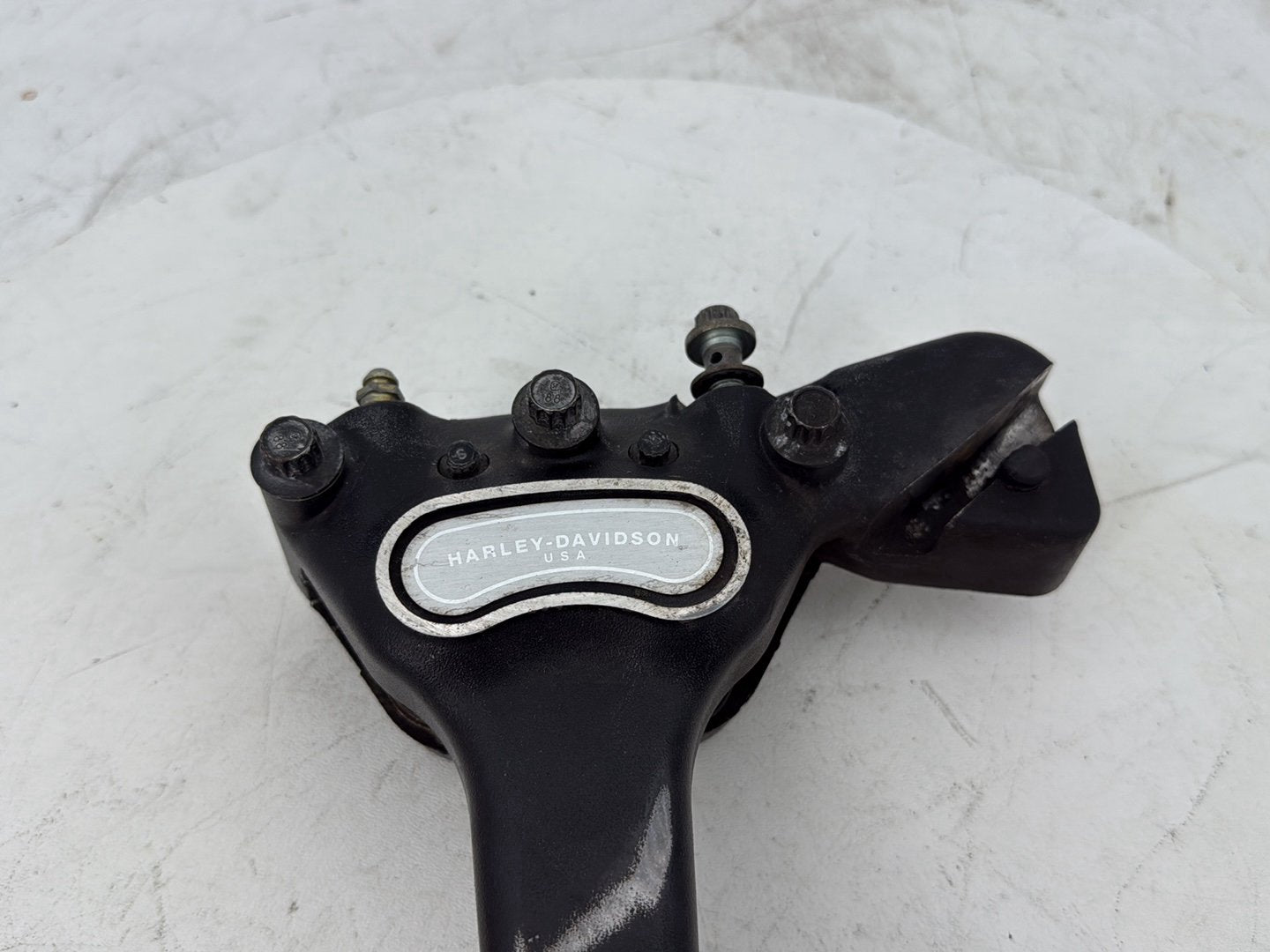 2006 Harley Dyna Super Glide Custom FXDCI OEM Rear Back Brake Caliper