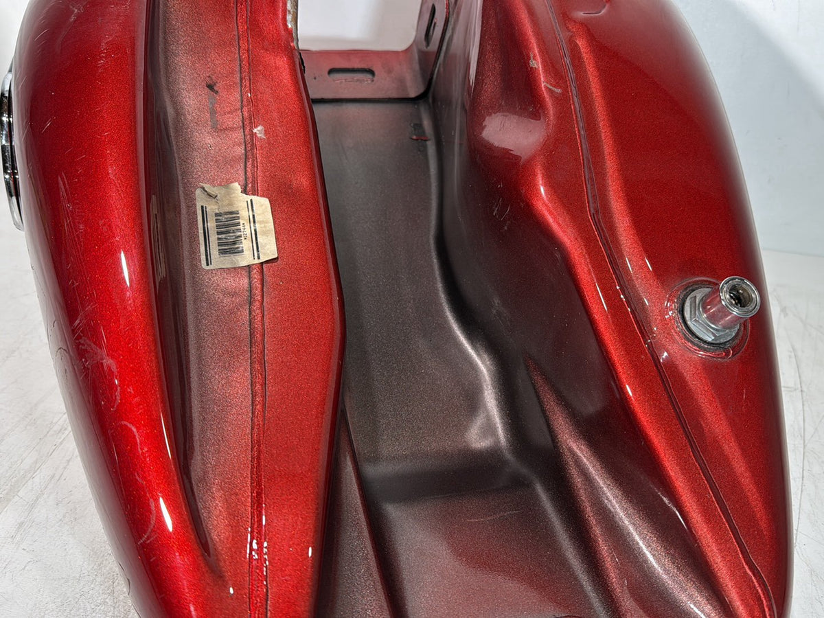 2007 - 2012 Harley-Davidson Touring Electra Glide Ultra Fuel Gas Tank Gasoline Reservoir 	61356-08