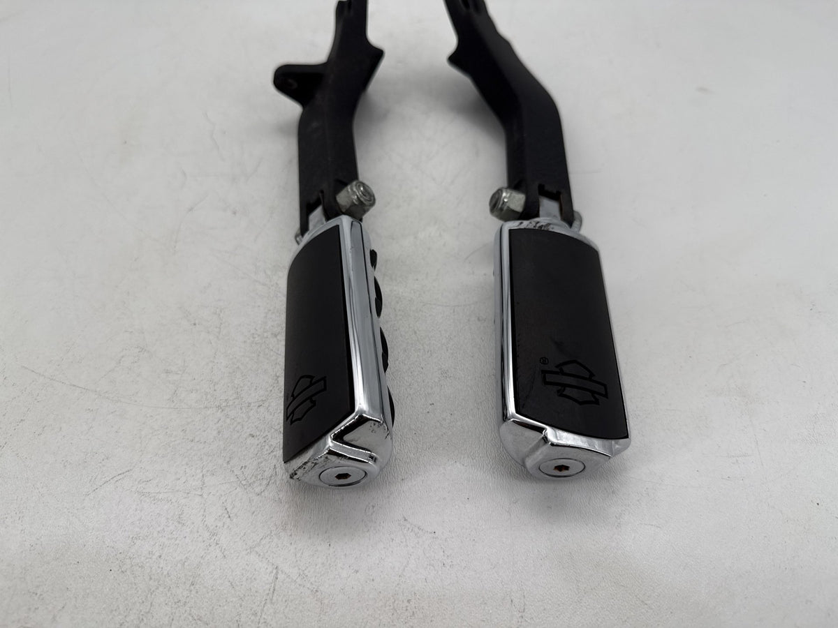 2007 Harley Dyna Super Glide FXD OEM Passenger Left & Right Foot Pegs