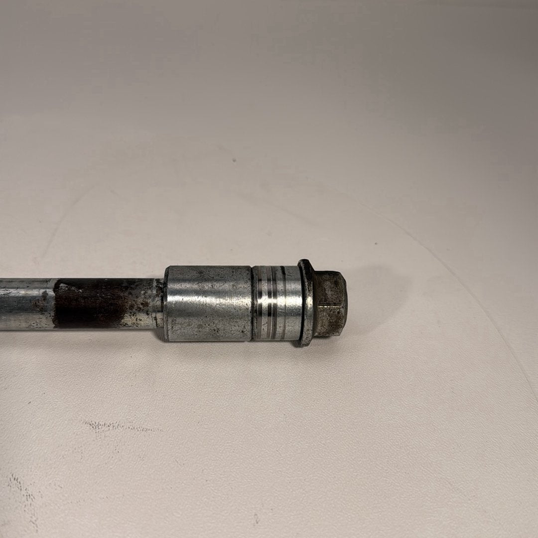 1984 - 1998 Harley-Davidson Touring Road King Police Rear Wheel Axle Bolt Shaft  	41110-79A