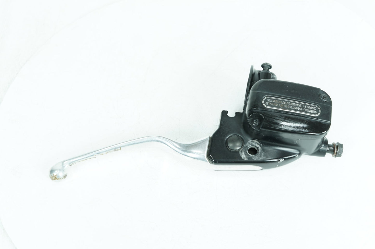2008 - 2016 Harley-Davidson Touring Electra Glide Ultra Front Right Brake Lever Master Cylinder  	44551-08D