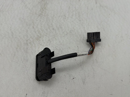 13 Harley Street Glide Touring FLHX OEM Dash Indicator Lamp Wire Plug 68789-96A