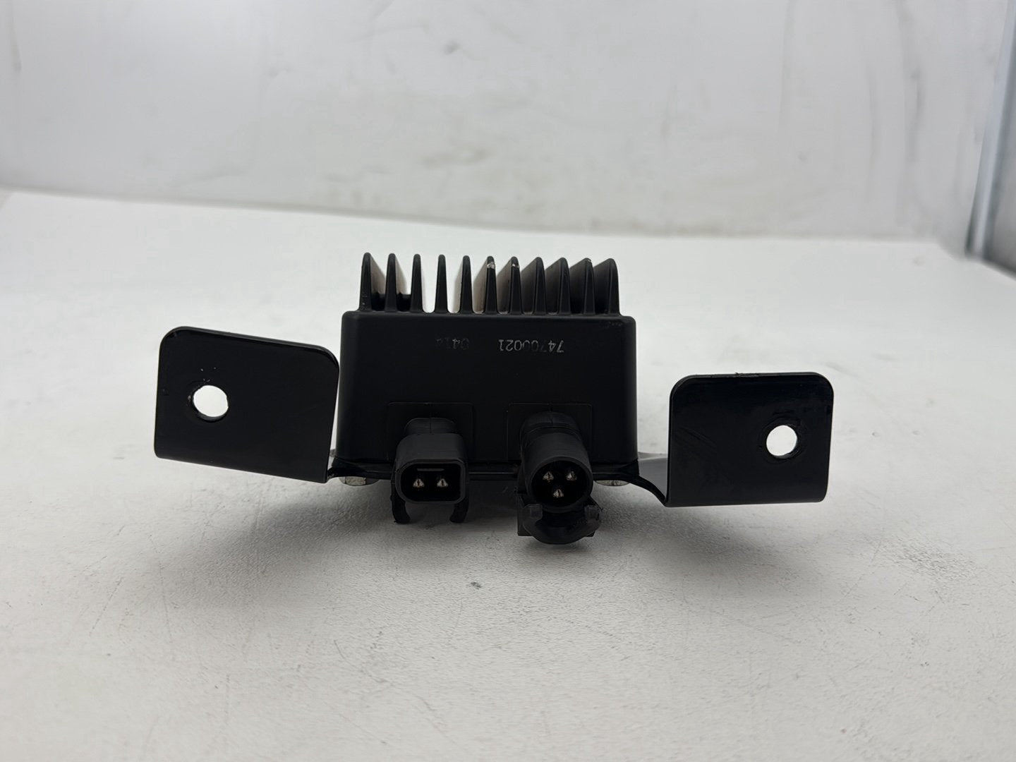 2014 Harley Electra Glide Touring CVO Screamin Eagle OEM Voltage Regulator Rectifier