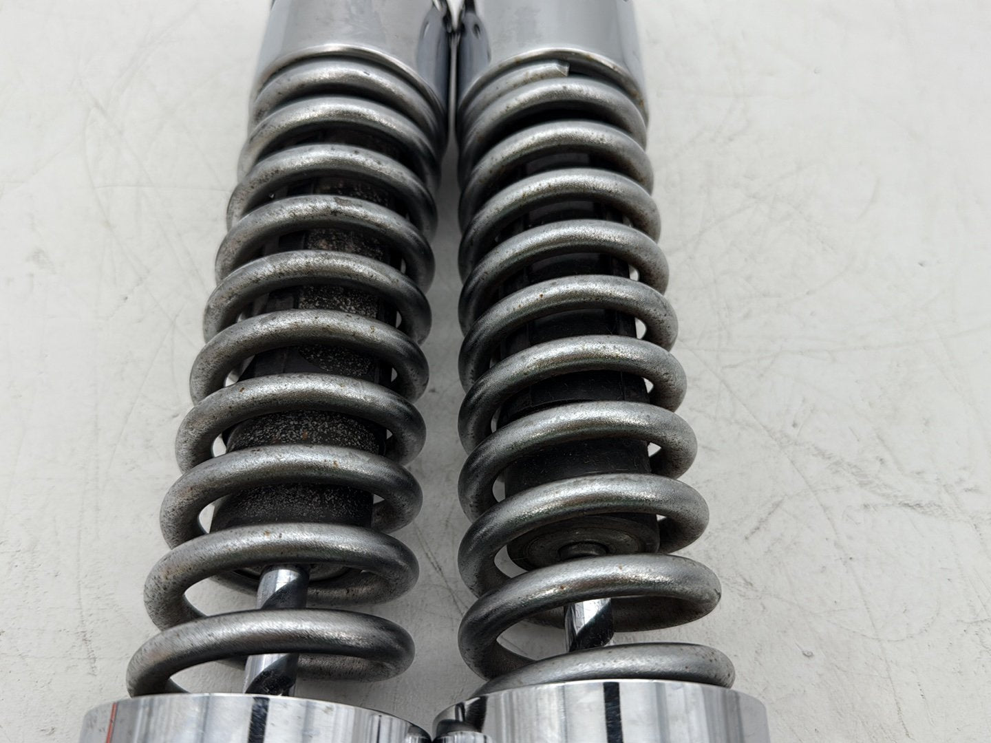 2002 Harley Dyna FXD Super Glide OEM Rear Left Right Shock Absorbers