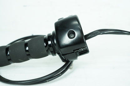 1999 - 2006 Harley-Davidson Dyna Wide Glide Right Engine Start Kill Switches Controls 71684-06A