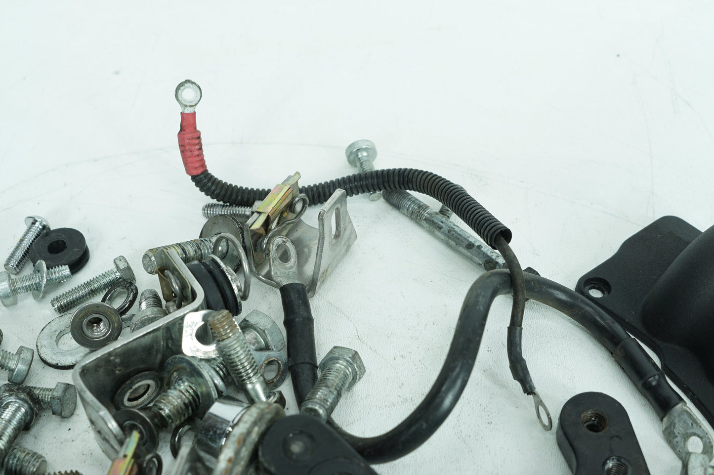 1999 - 2006 Harley-Davidson Touring Electra Glide Classic Hardware Bolts Nuts & Brackets