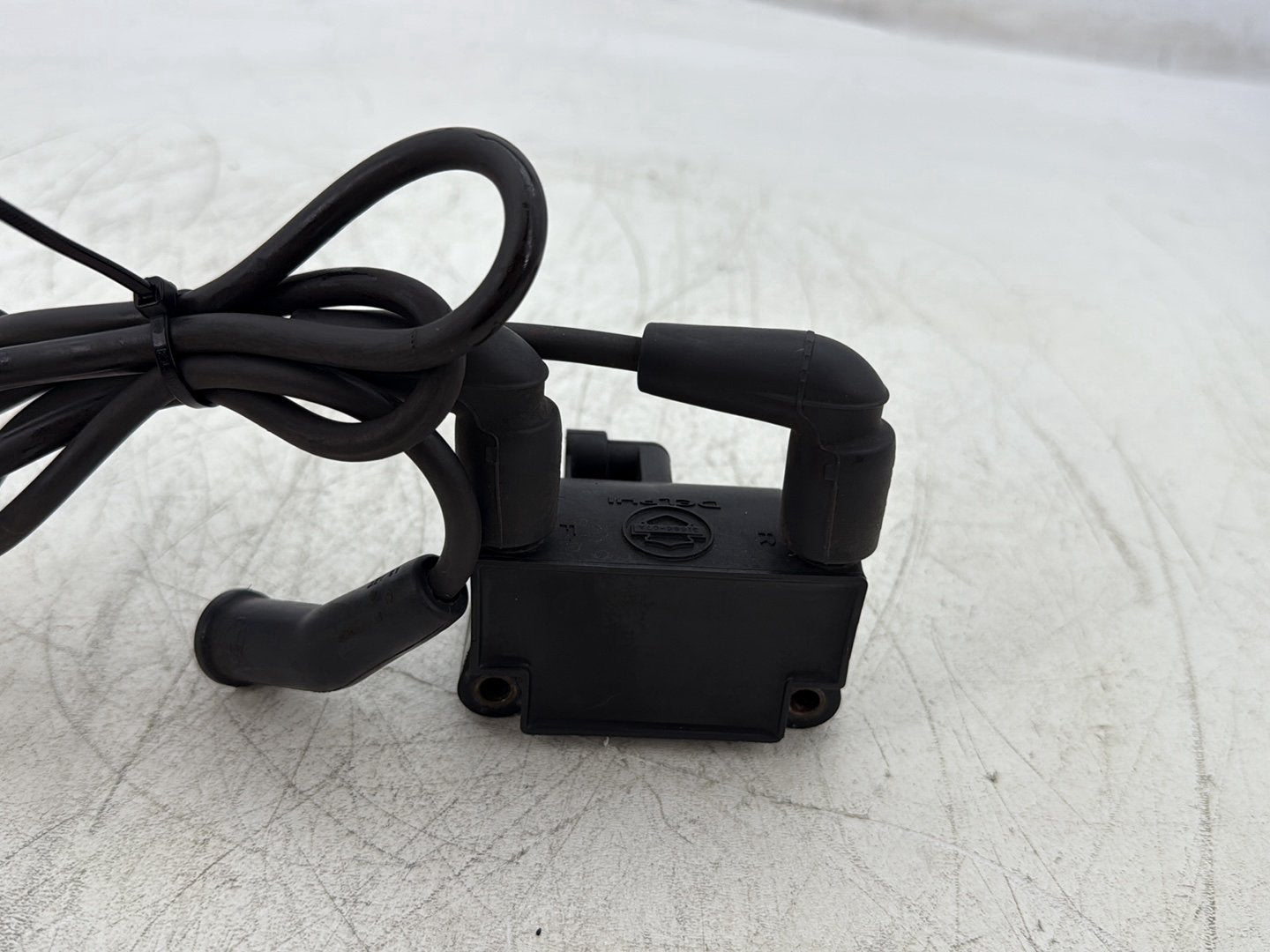 2012 Harley Street Glide Touring FLHX OEM Ignition Coil Spark Plugs Cable