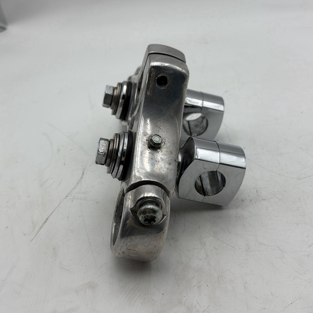 1999 - 2006 Harley-Davidson Dyna Low Rider Front Fork Upper Triple Tree Clamps 45739-87