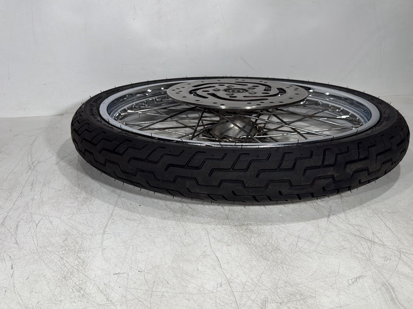2005 Harley Sportster XL883C 883 Custom OEM Front Wheel Rim Tire Spoked