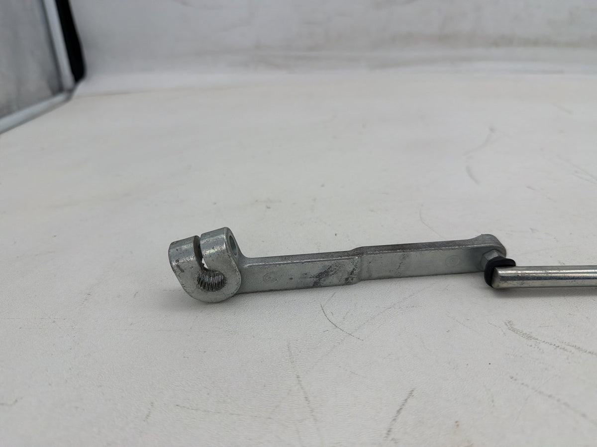 2016 Harley Dyna Fat Bob FXDF 103 OEM Gear Shifter Lever Arm w/ Rod linkage