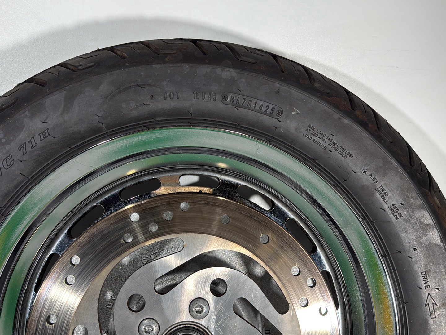 2004 - 2013 Harley-Davidson Sportster 1200 Custom Rear Wheel Rim Tire  	43335-05