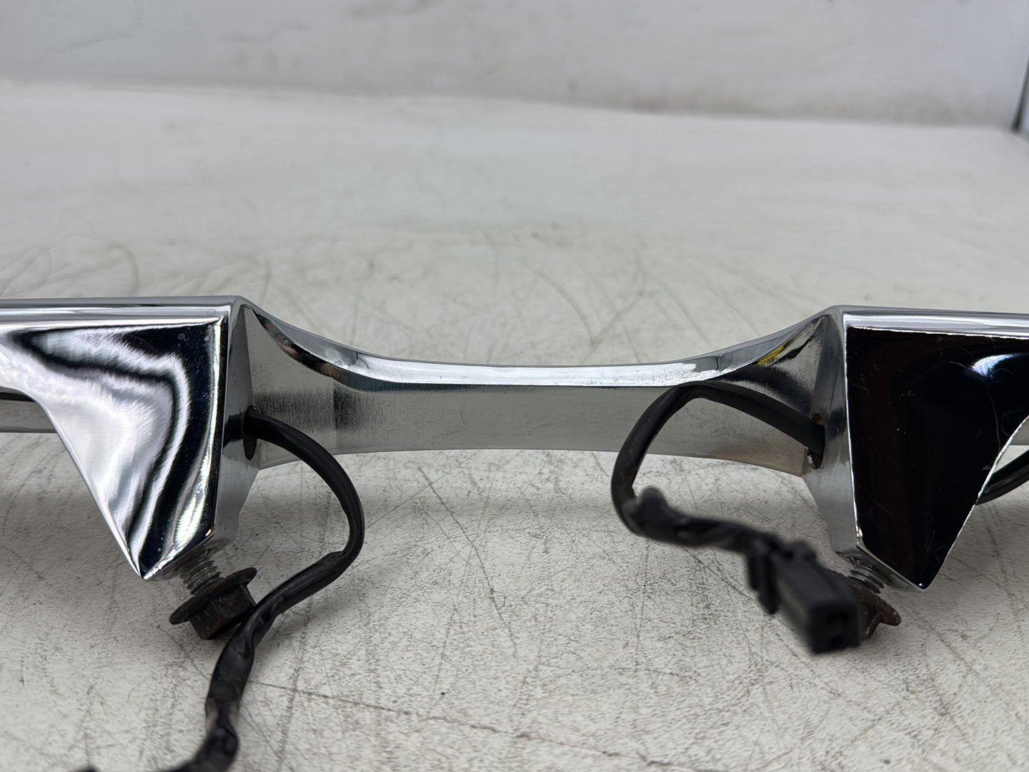 07 Harley Electra Glide Touring Ultra FLHTCUI OEM Rear Left & Right Turn Signals