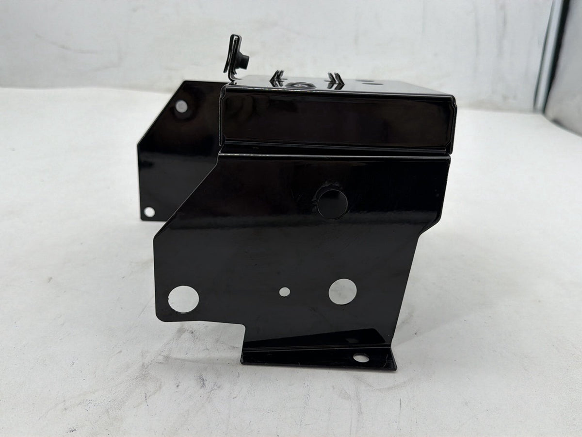 07 Harley Street Glide Touring FLHX OEM Lower Battery Tray Stay Box Cover Panel