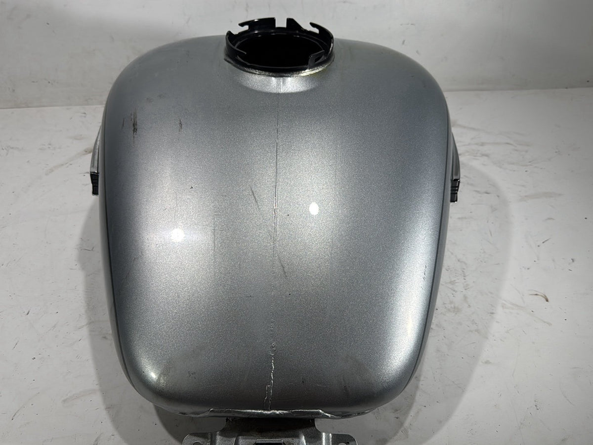 2015 Harley Electra Glide Touring OEM Fuel Gas Tank Gasoline Reservoir DENTED