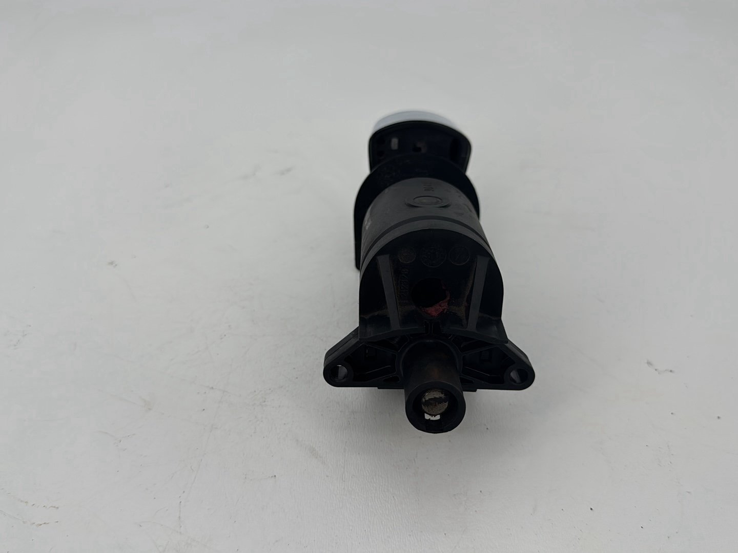 2007 - 2012 Harley-Davidson Touring Road Glide Ignition Switch Cylinder Barrel Lockset NOKey 71572-06