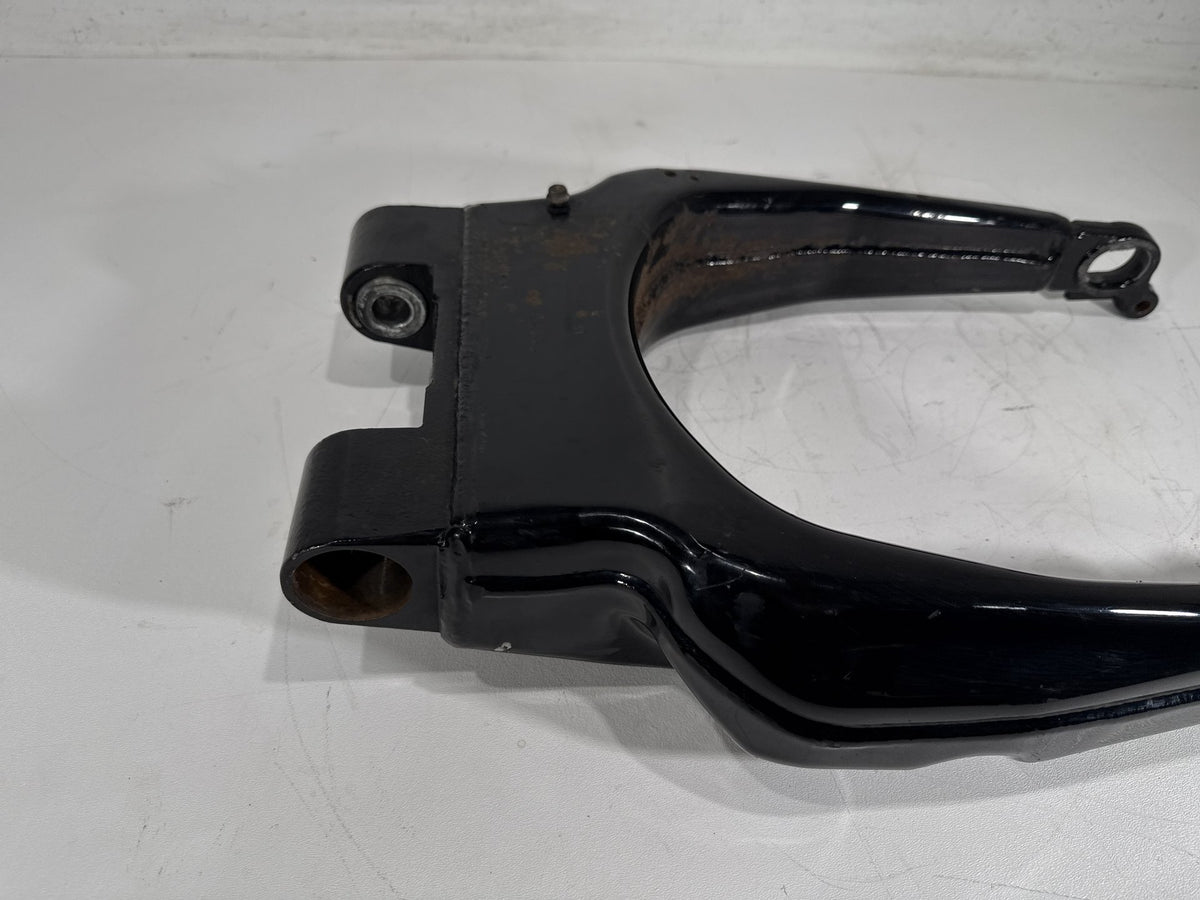 2011 Harley Road King Touring FLHR OEM Rear Fork Swingarm Swing Arm