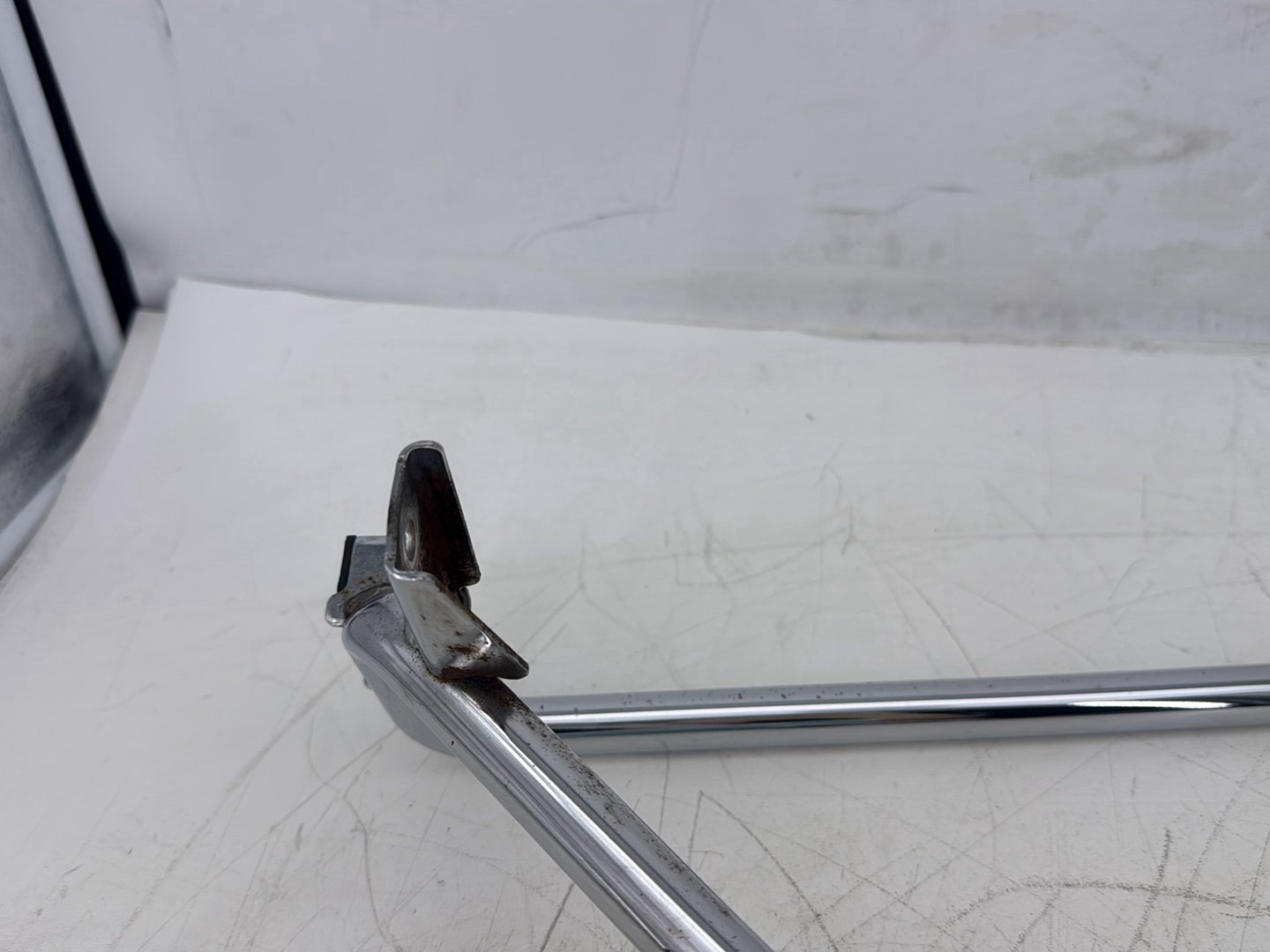 2011 Harley Street Glide Touring FLHX OEM Rear Left Right Saddlebag Guard Rails Bar