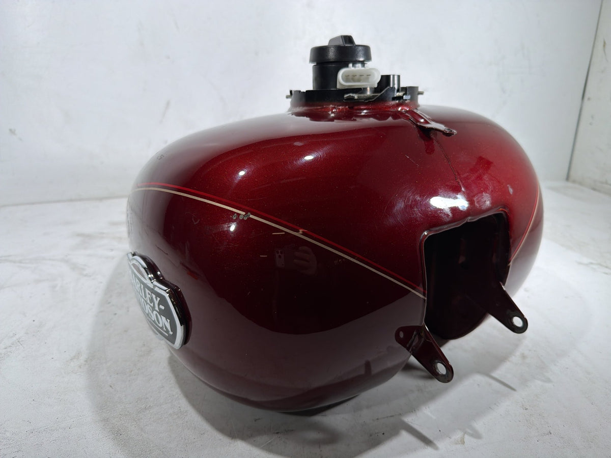 2010 Harley Electra Glide Touring Ultra OEM Fuel Gas Tank Gasoline Reservoir