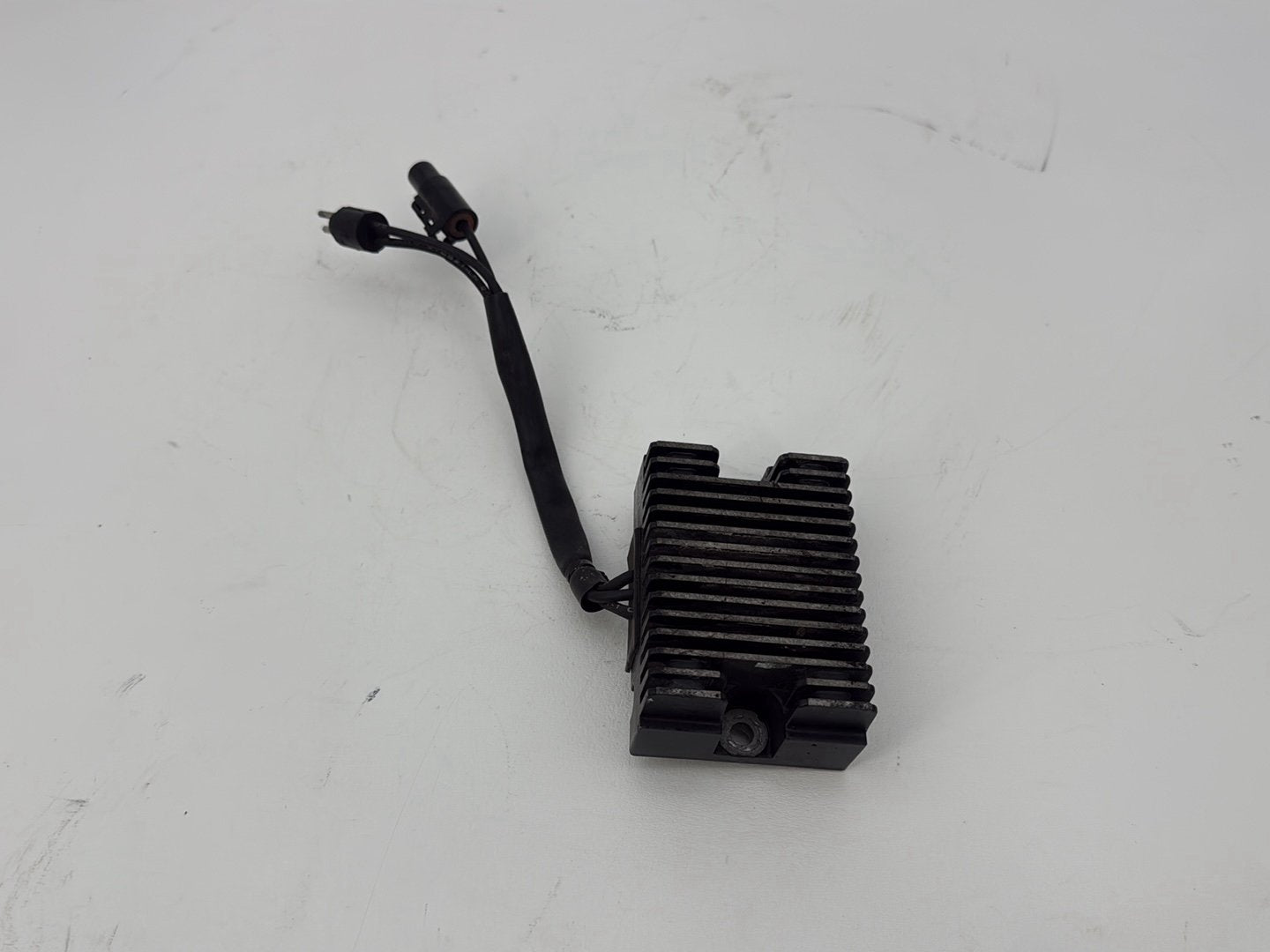 2003 Harley Sportster XL1200C 1200 Custom Anniversary OEM Voltage Regulator Rectifier