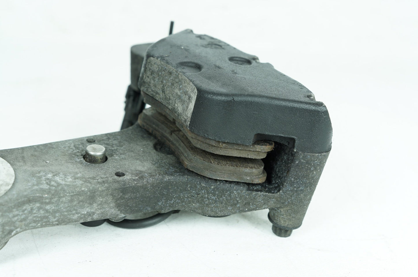 1999 - 2006 Harley-Davidson Touring Electra Glide Police Rear Back Brake Caliper 44080-02C
