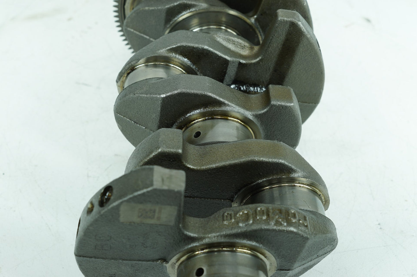 2013 - 2015 Jaguar XF  Crankshaft