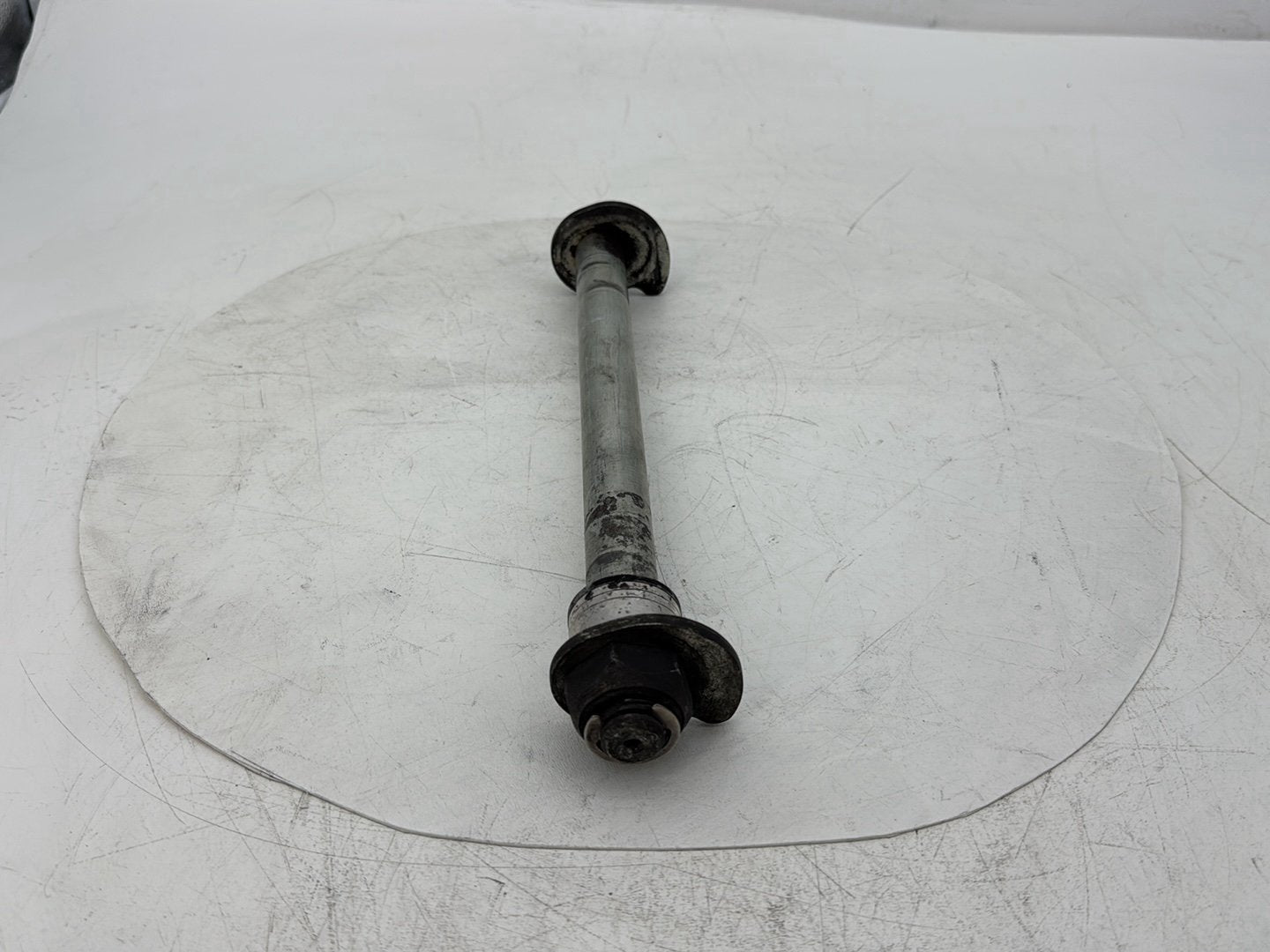 2008 Harley Electra Glide Touring Ultra FLHTCUI OEM Rear Wheel Axle Bolt Shaft
