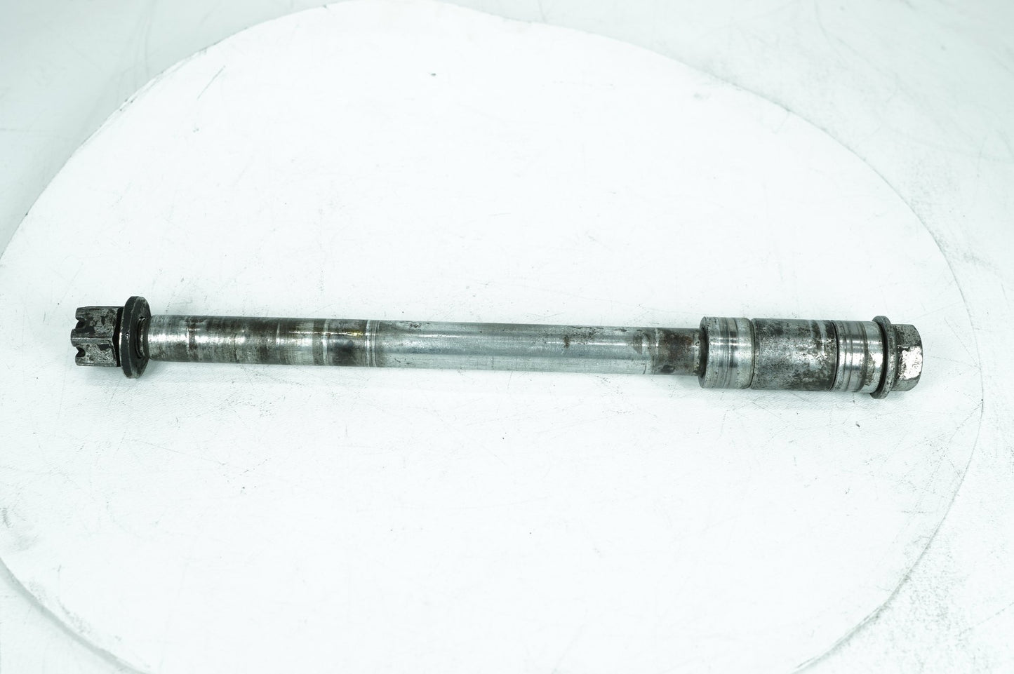 1984 - 1998 Harley-Davidson Touring Road King Classic Rear Wheel Axle Bolt Shaft 41110-79A