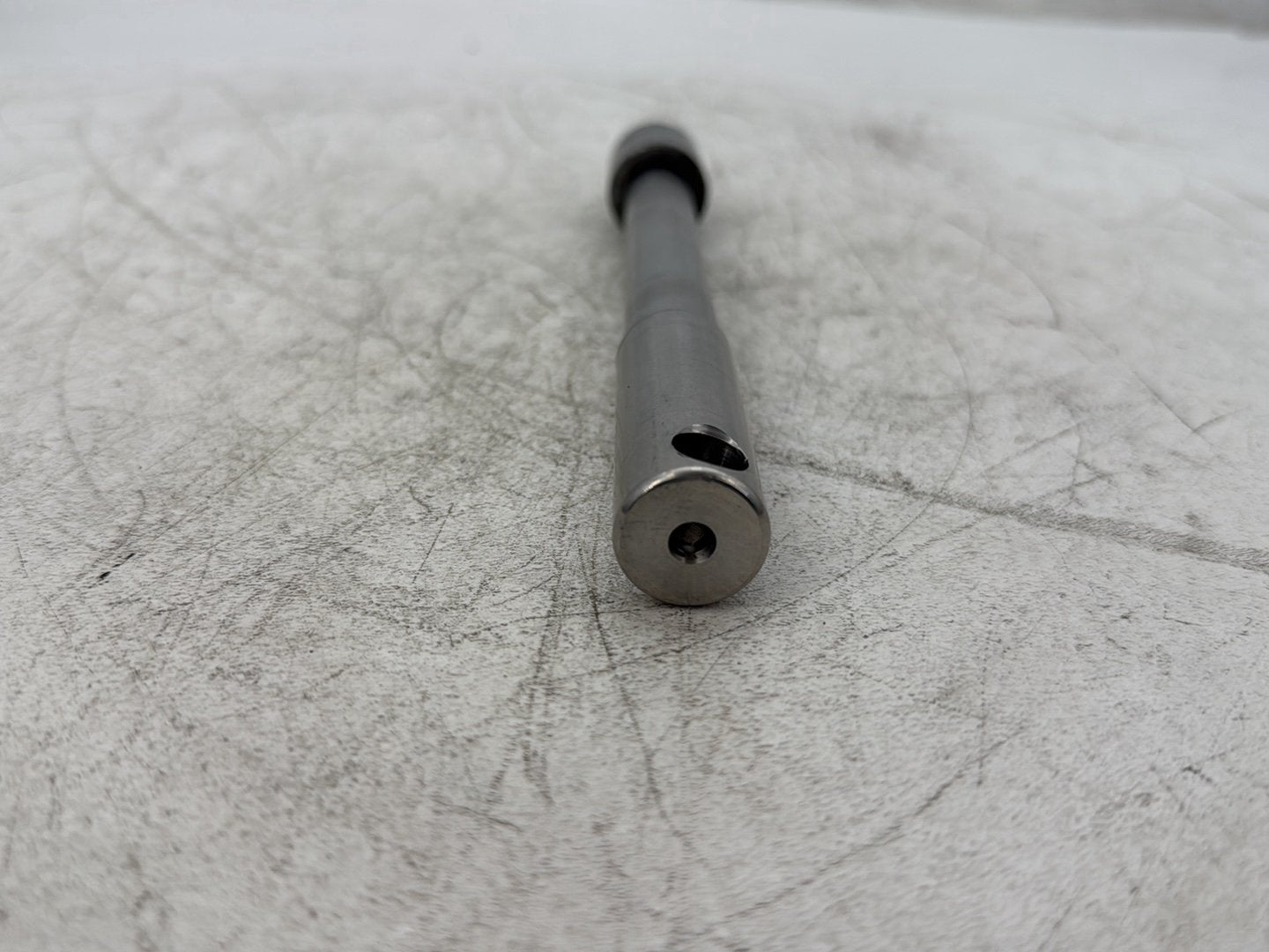 1997 Harley Sportster 1200 Custom XL1200C OEM Front Wheel Axle Bolt Shaft