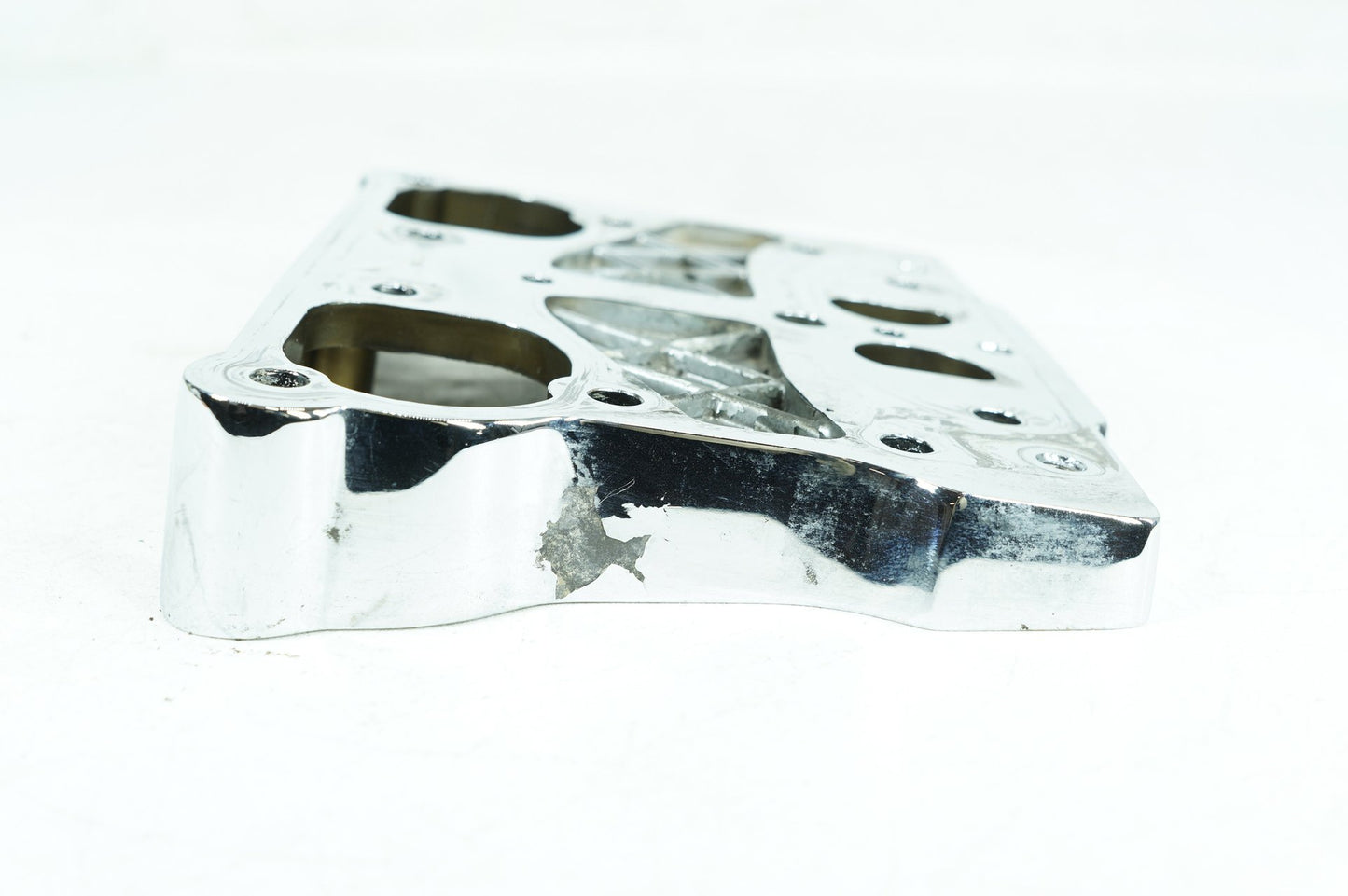 1999 - 2006 Harley-Davidson Touring Road King Classic Twin Cam Lower 1 Rocker Box 17543-99A 17543-99