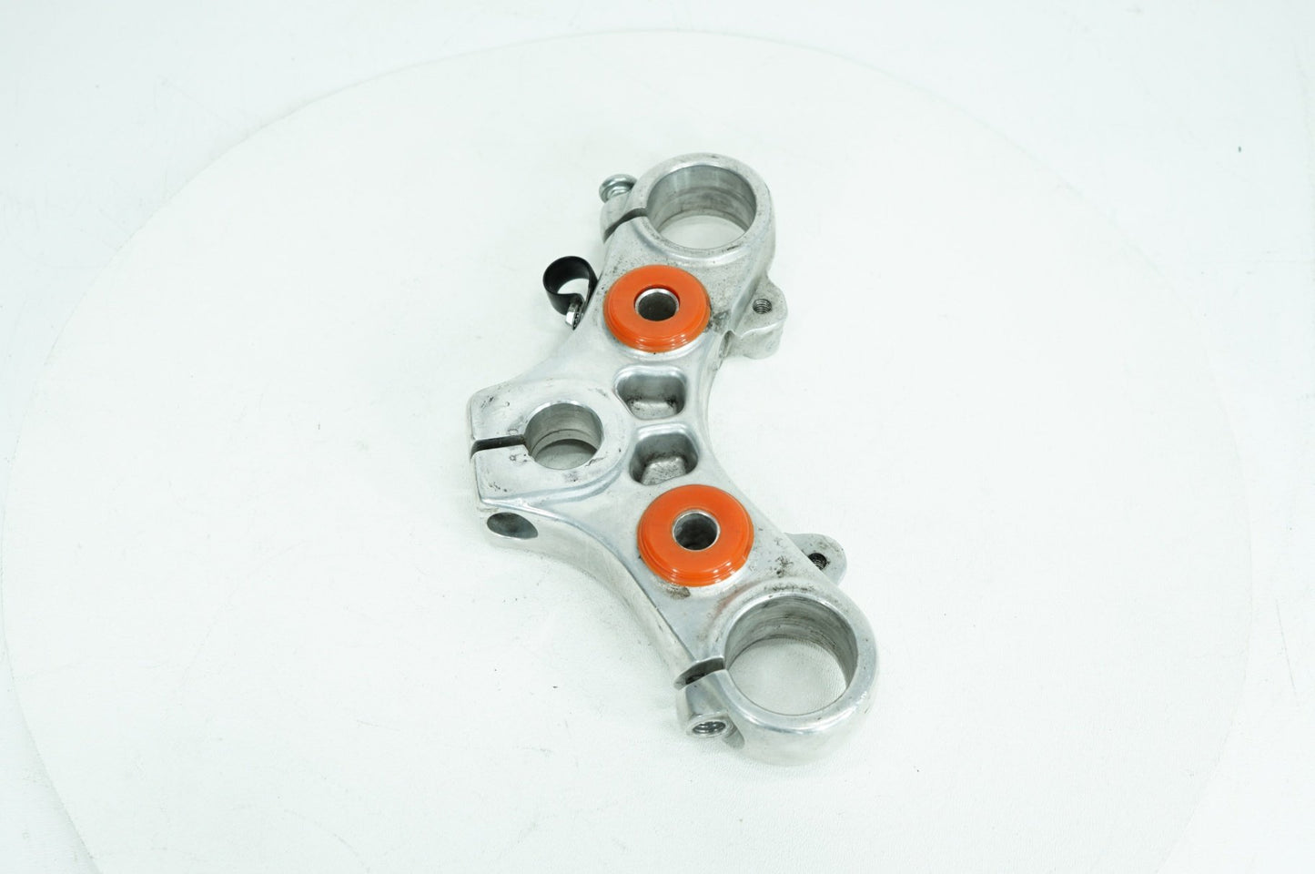 1986 - 1999 Harley-Davidson Dyna Super Glide Front Fork Upper Triple Tree Bracket 45739-87