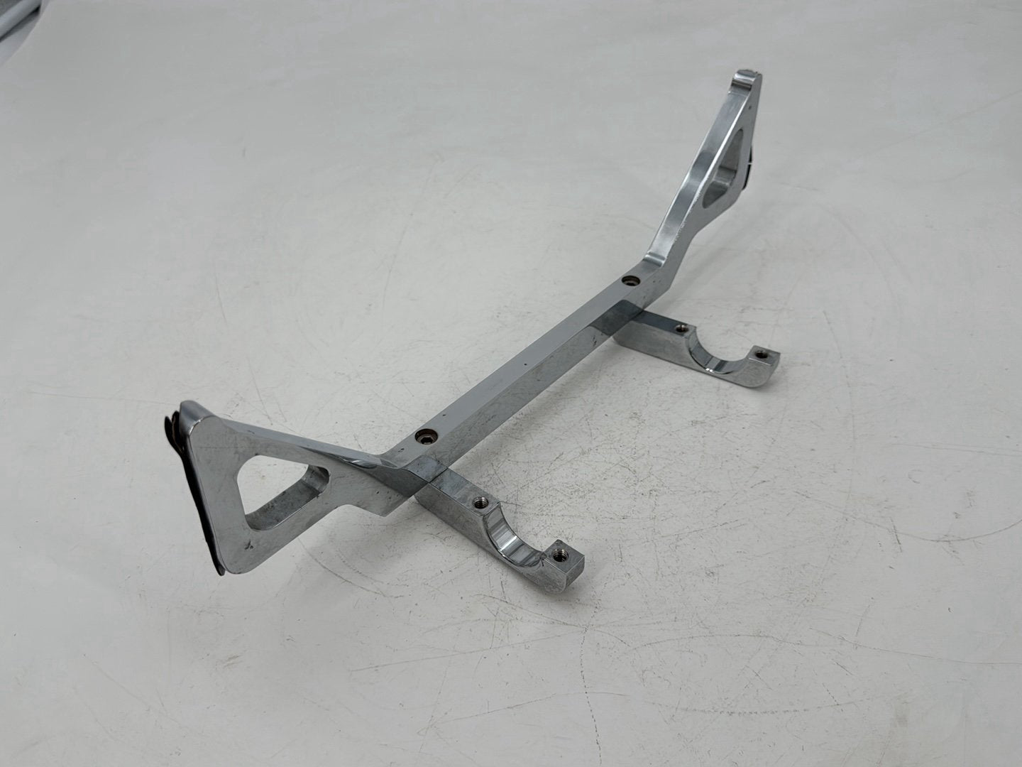 1999 - 2006 Harley-Davidson Touring Road King Classic Front Windshield Mount Trim Strip WINDVEST