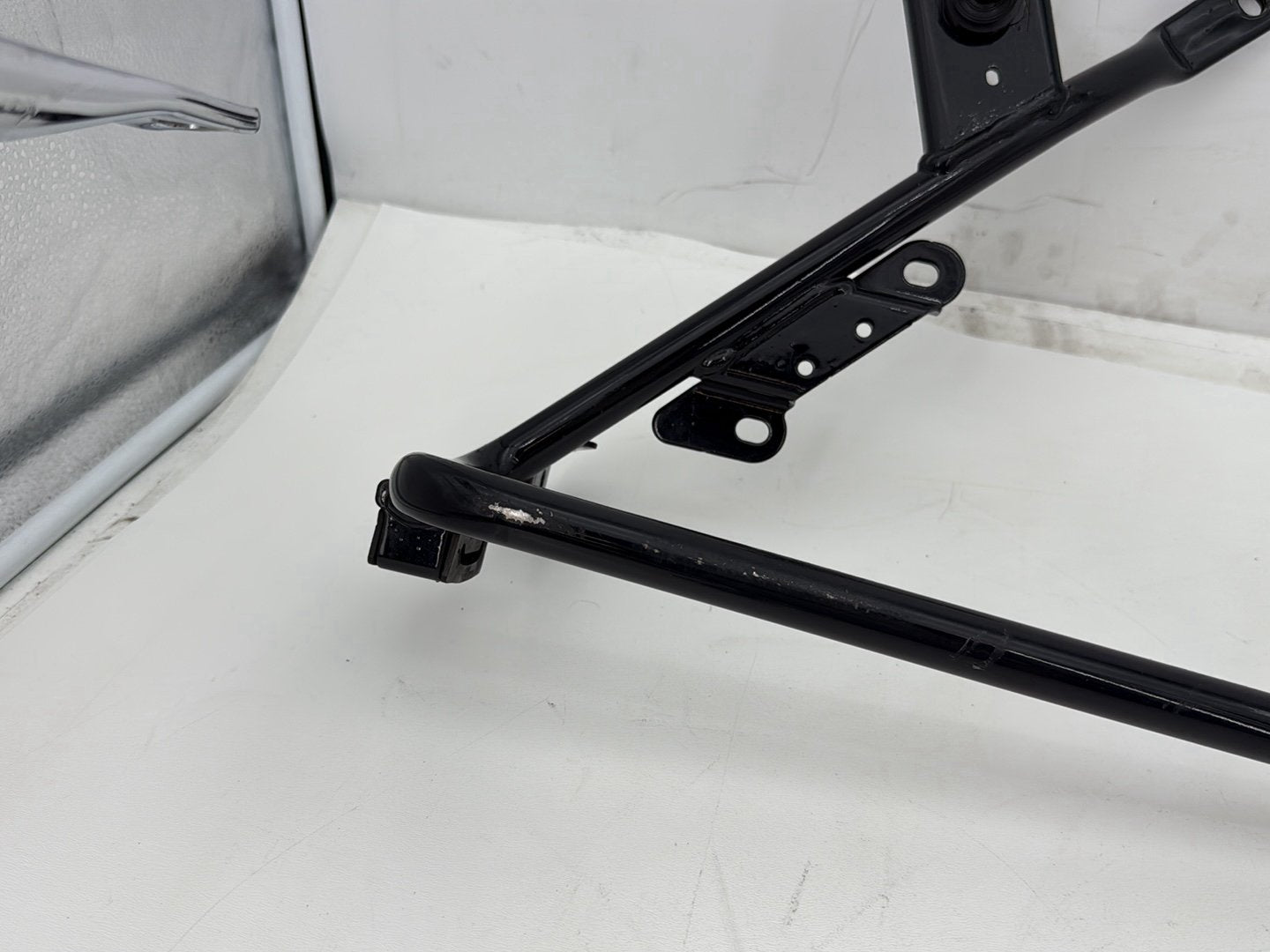 2011 Harley Electra Glide Ultra OEM Rear Left Right Saddlebag Guard Rails Bar