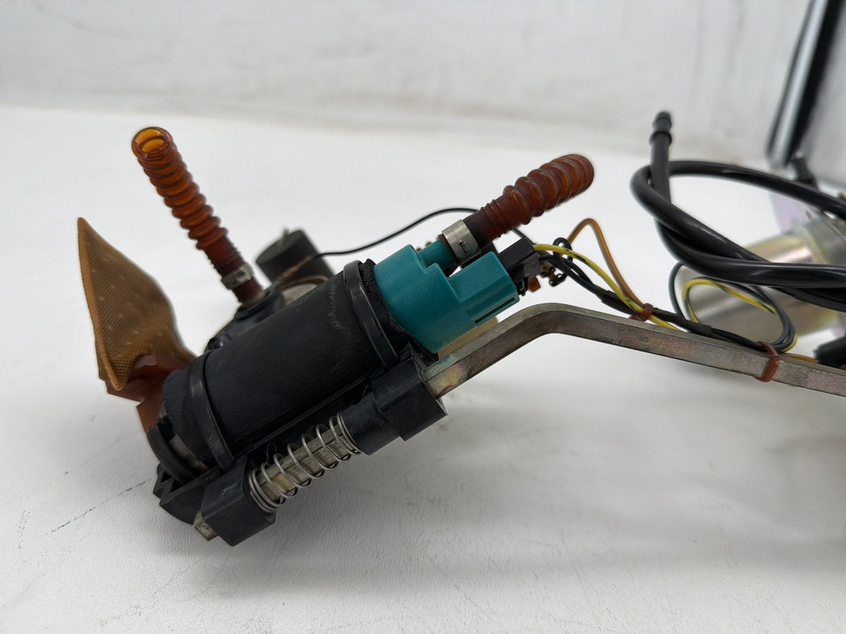 2001 Harley Electra Glide Touring Classic Fuel Pump Gas Gasoline Petrol Sending