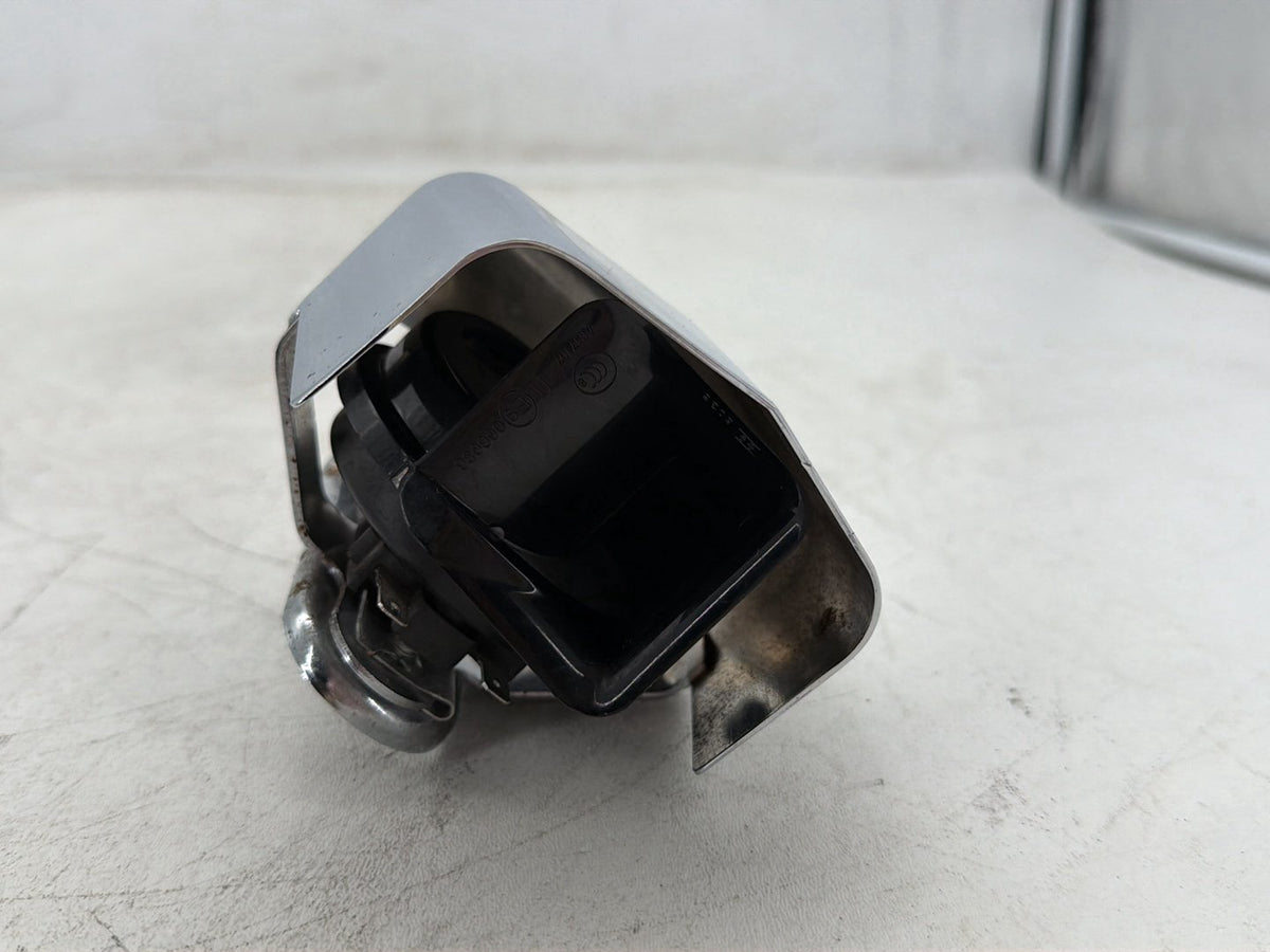2009 Harley Dyna Street Bob FXDB OEM Horn Signal Klaxon Chrome Cover
