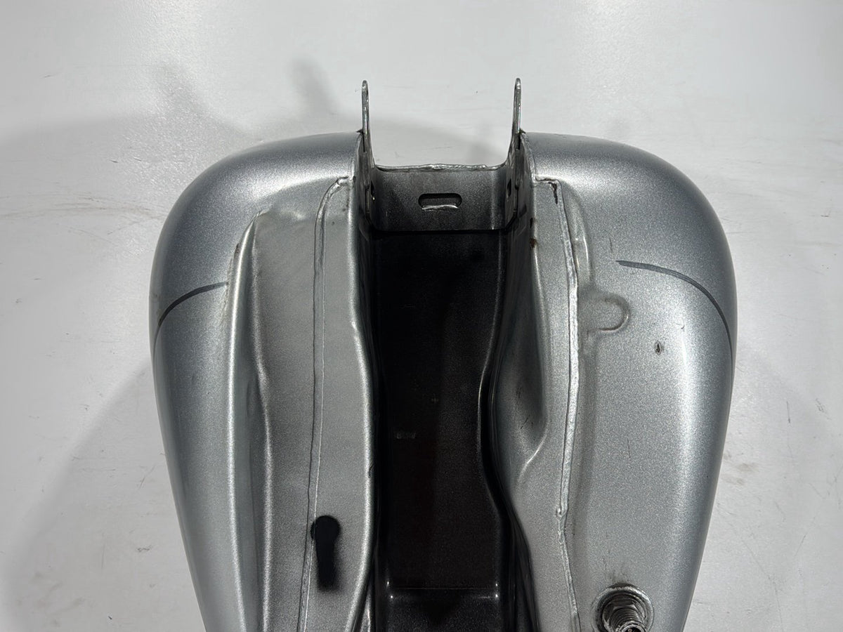 2015 Harley Electra Glide Touring OEM Fuel Gas Tank Gasoline Reservoir DENTED